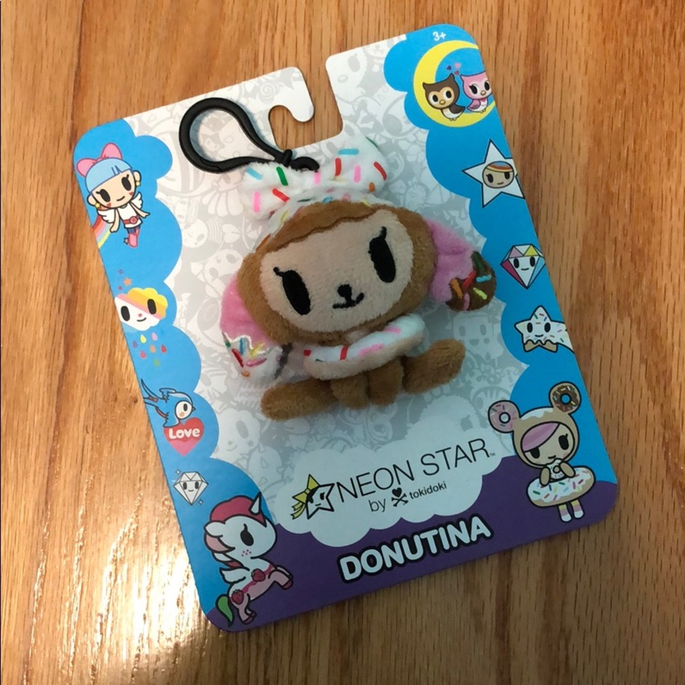 BRAND NEW TOKIDOKI NEON STAR KEYCHAIN!!!